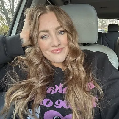 Jess Oakes profile