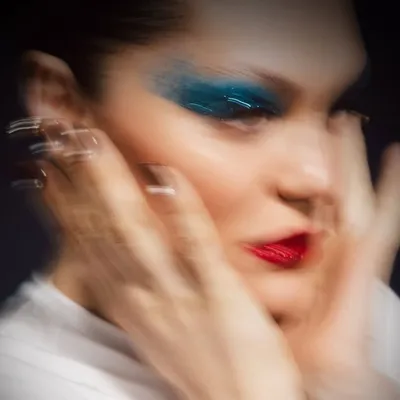 Jessie J profile