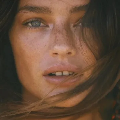 Jess Lee Buchanan profile