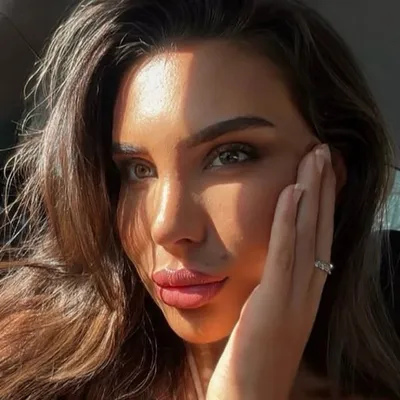 JESSICA ROBYNE profile