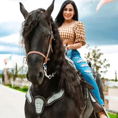 Jessy Rodriguez profile