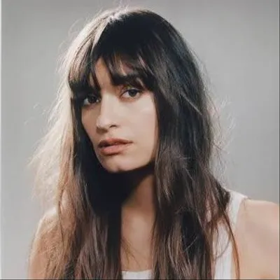 Clara Luciani profile