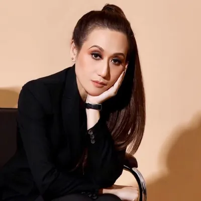 Nisa M profile