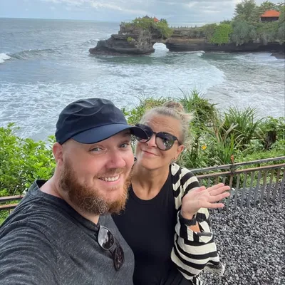 DIANA & ROB | Travel Couple profile