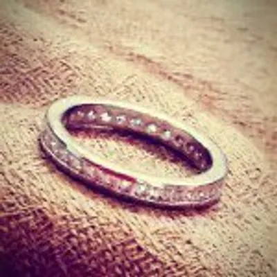 JewelilovE profile