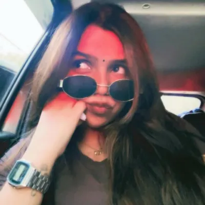 Jhanavi🦋 profile