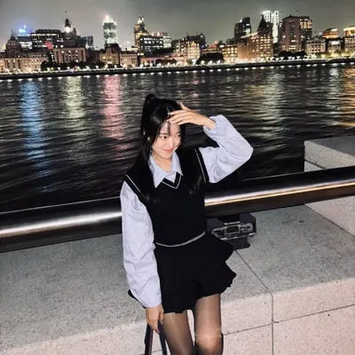 J I A E R N profile