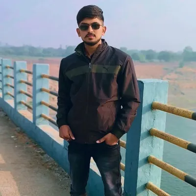 ROHIT RATHWAš profile