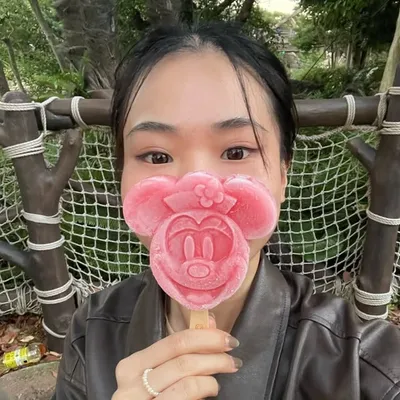 ๐๐ข๐ง๐ง๐ฒ profile