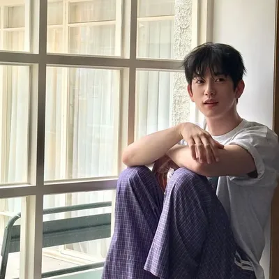 My Prince in the rain ๐๐ง profile