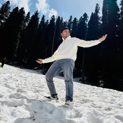 Jishan Ansari 吉山安薩裡 profile