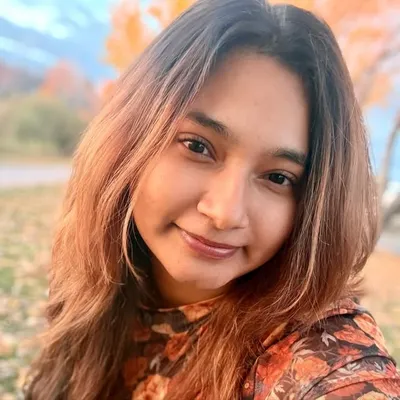 Jisny Esthapanose profile