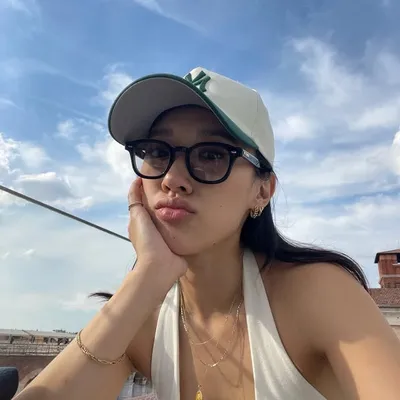 ji lee profile