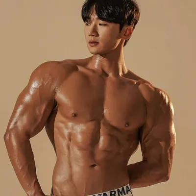 ๐ฐ๐ท Junwoo, Kim profile