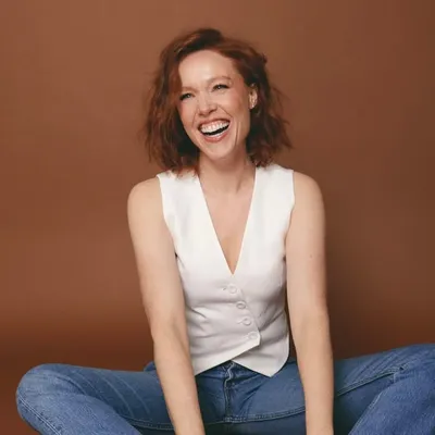 Jessica Keenan Wynn profile
