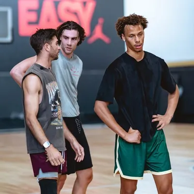 Jordan Lawley profile