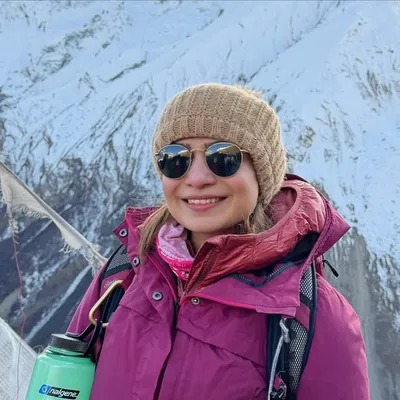 Jennifer Lobo | Treks & Travels 🥾 profile