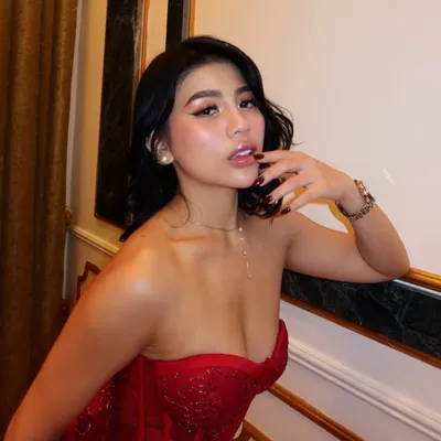 Jolyn Ly profile