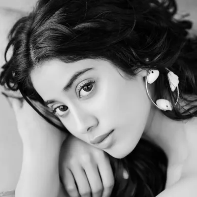 Janhvi kapoor profile