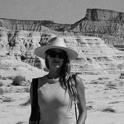Jo Savage profile