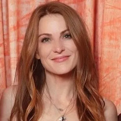Johanna Stout profile