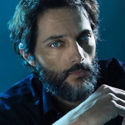 Joaquín Furriel profile