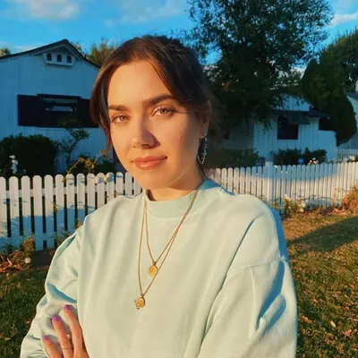 joanna simon profile