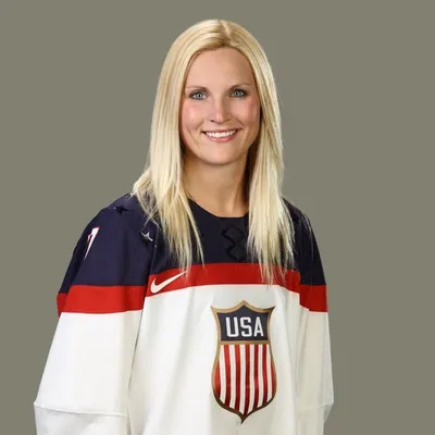 Jocelyne Lamoureux-Davidson profile