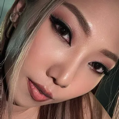 Jodie Cheong 蒋依美 profile