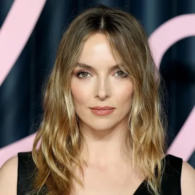 Jodie Comer profile
