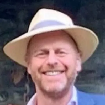 Joe Swift profile