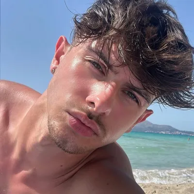 Joel Spinello profile