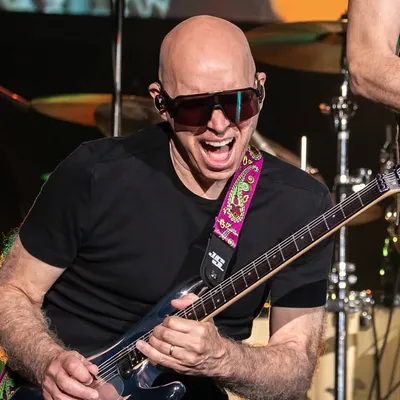 Joe Satriani profile