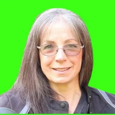 Jo Thomas profile