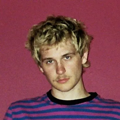 JOEY VALENCE profile