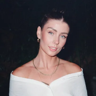 Jo Feathers profile