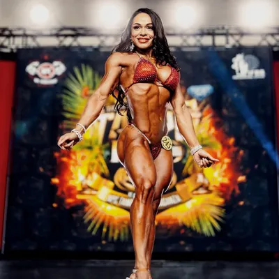 JOHANNA CALCANO IFBB PRO profile