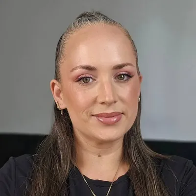 Natalie Wright profile