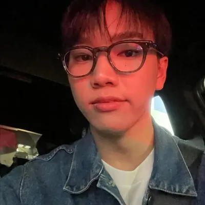 สองเมือง profile