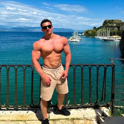 Johnny Kay profile
