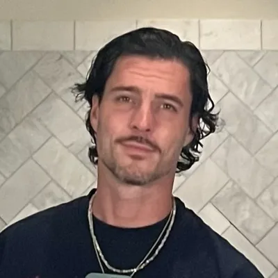 JOHN SEYMOUR profile