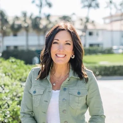 Jo-Lynne Shane profile