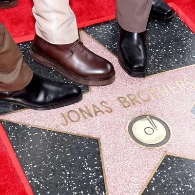 J o n a s F a n <3 profile