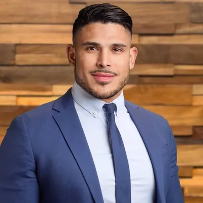 Jonathan Limon profile