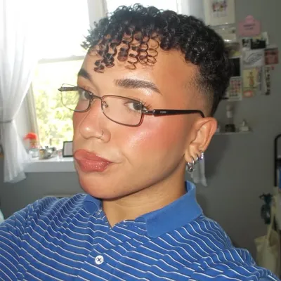 JONATHAN LOGAN profile