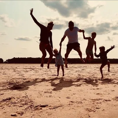 Jonathan Miles profile