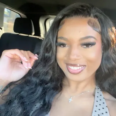 J. Christina🥶 profile