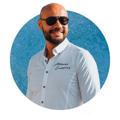 Josef Hoang profile