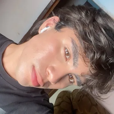 Armando profile