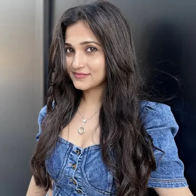 Joshna profile